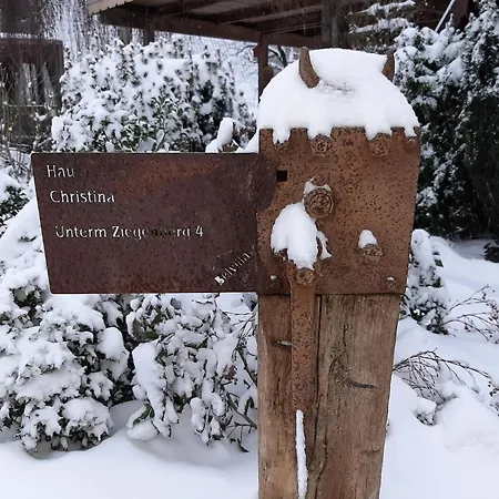 Christina * Medebach