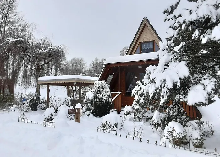 Christina בית נופש *